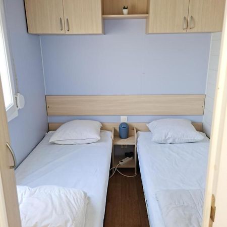Kerlinga Hotel Бредене Екстериор снимка