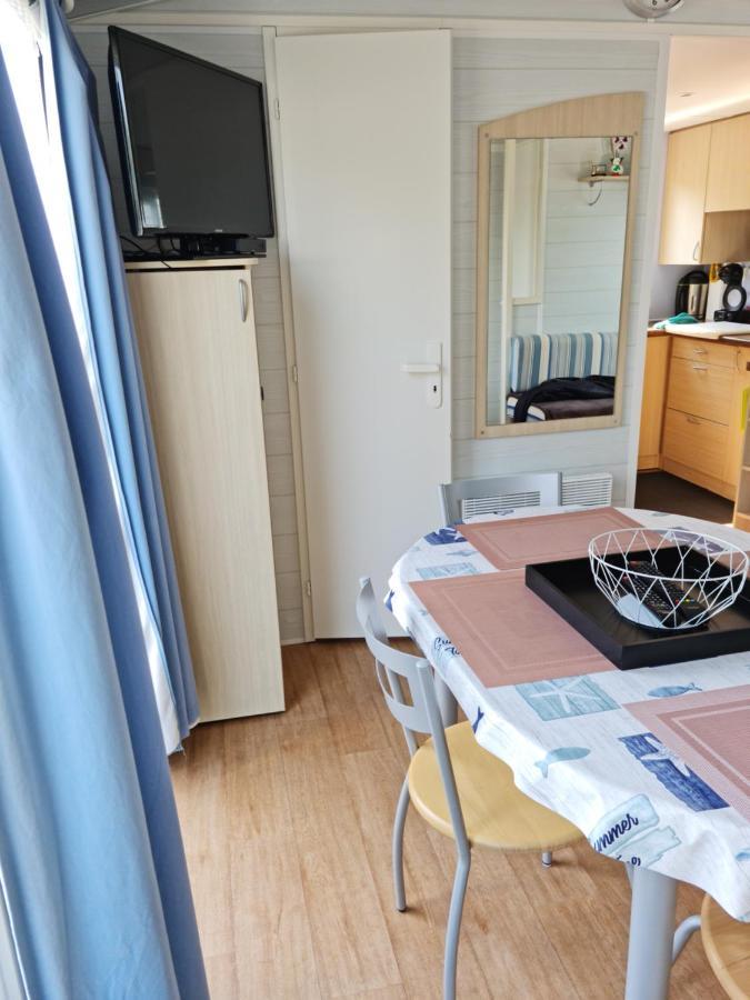 Kerlinga Hotel Бредене Екстериор снимка